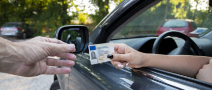 Scadenza revisione auto: cosa rischi e come regolarizzarla